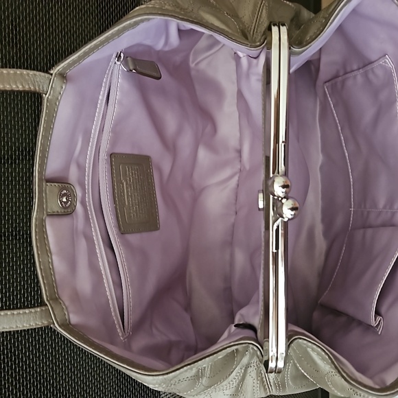 Coach Monogram Patent leather Tote Bag - Picture 7 of 11